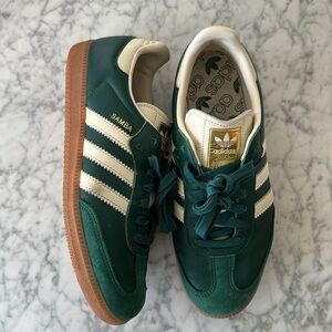 EUC Adidas Samba OG Collegiate Green White